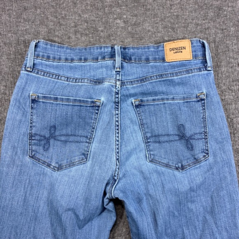 Denizen from Levi's Mid Rise Bootcut Jeans Womens 26x28 Light‎ Blue Frayed Hem